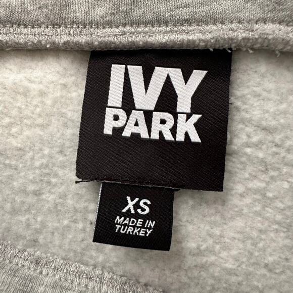 Ivy Park light gray mini skirt size XS - Picture 4 of 8